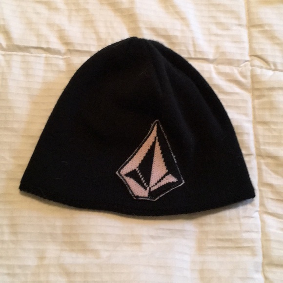 volcom beanie